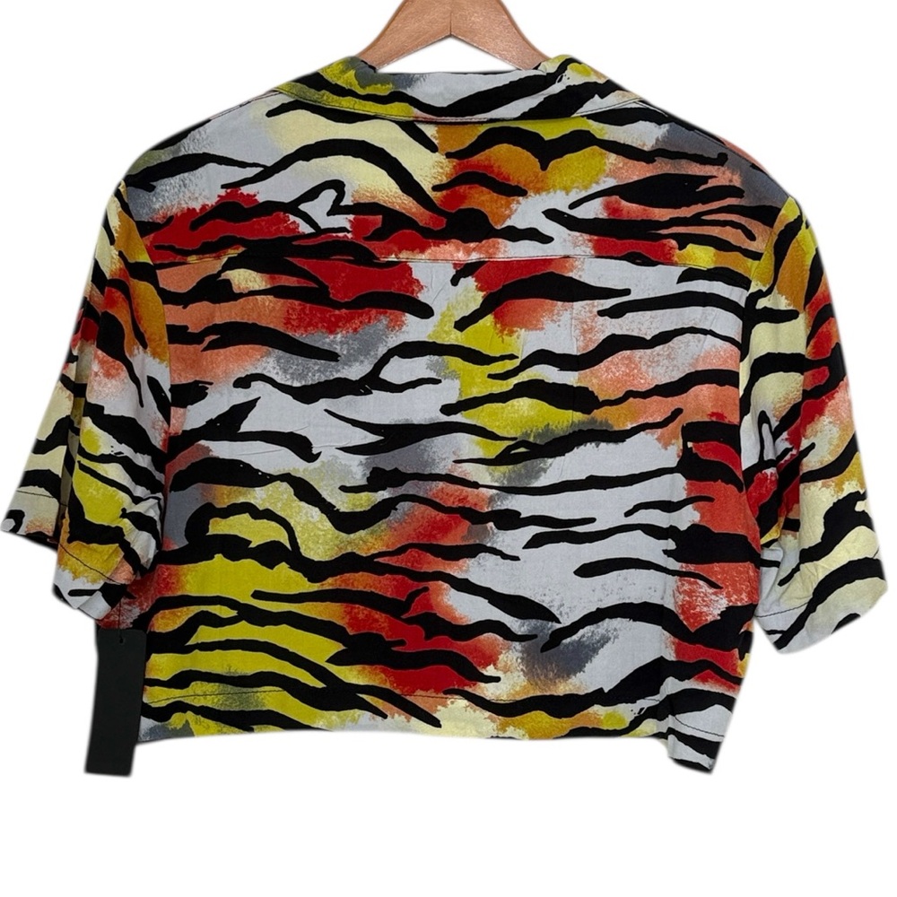 Ed Hardy Crop Top Women’s Large Animal Print Art to Wear NEW - Picture 5 of 10